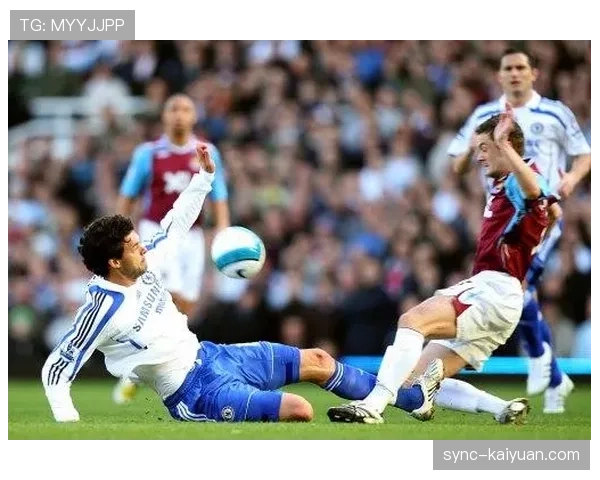 巴拉克与兰帕德在攻防权重分配上的分化：前者更重终结，后者偏向推进